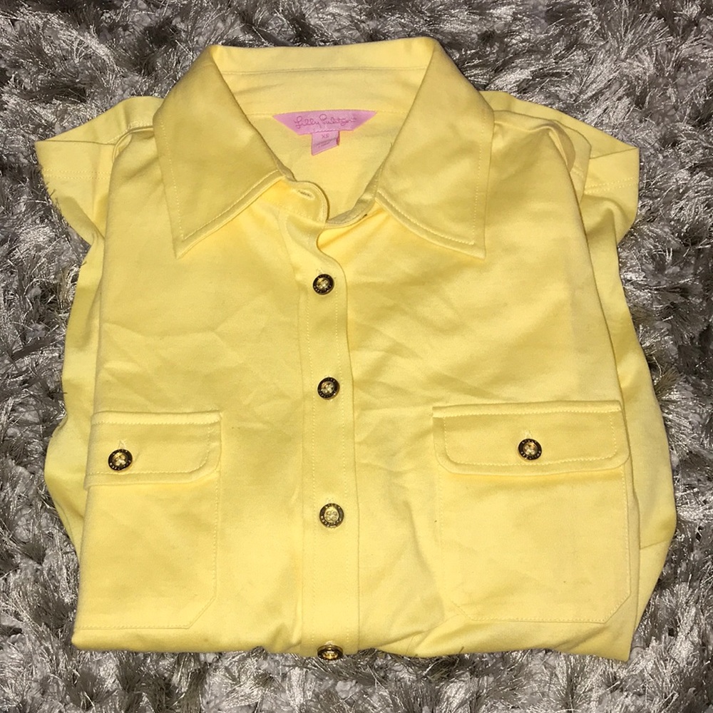 Lilly Pulitzer button down top